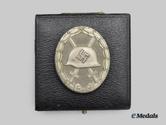 Germany, Wehrmacht. A Gold Grade Wound Badge, Late-War Example with Case, by Carl Wild