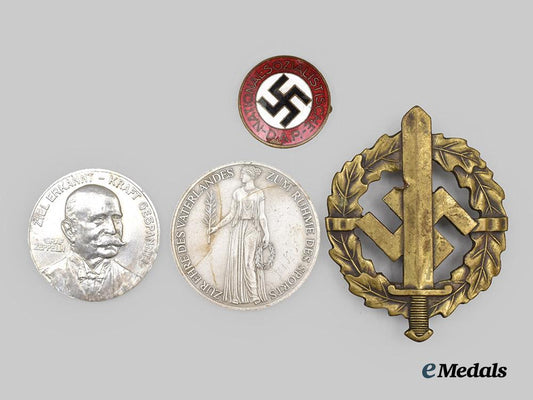 germany,_third_reich._a_mixed_lot_of_badges_and_medallions___m_n_c6915