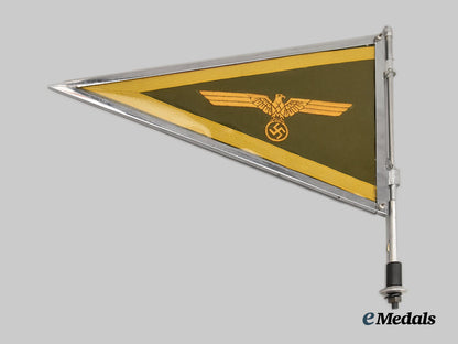 germany,_wehrmacht._a_general’s_staff_car_pennant___m_n_c7093