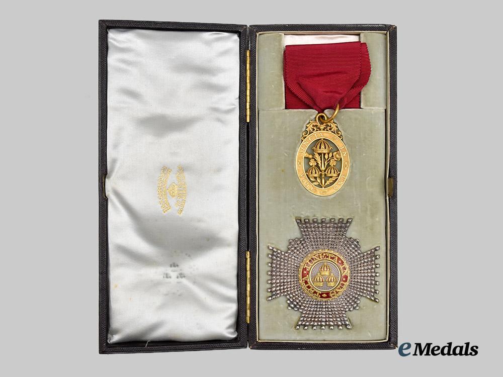 united_kingdom._a_most_united_kingdom._a_most_honourable_order_of_the_bath_in_gold,_knight_commander_set,_civil_division_honourable_order_of_the_bath_in_gold,_knight_commander_set,_civil_division___m_n_c7143