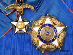 Chile, Republic. An Order Of Merit, Grand Cross Set