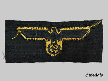 germany,_kriegsmarine._a_coastal_artillery_war_badge,_with_cap_insignia___m_n_c7227