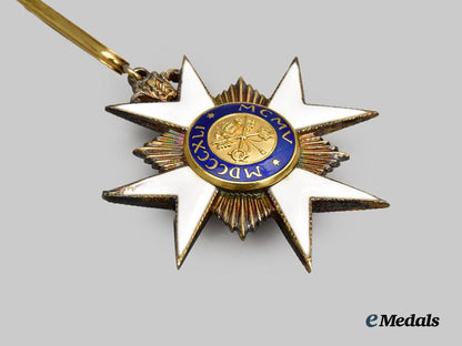 vatican,_papal_state._an_order_of_st._silvester_and_of_the_golden_spur,_i_i._class_commander,_c.1950___m_n_c7237