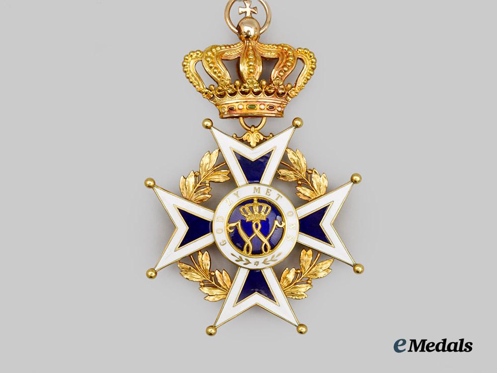 netherlands,_kingdom._an_order_of_orange-_nassau,_civil_division_grand_officer_in_gold,_by_m._j._goudsmit,_c.1935___m_n_c7309