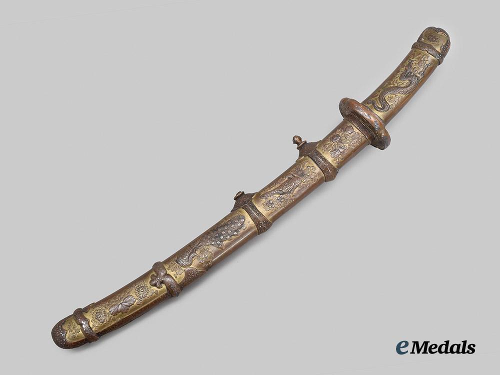 japan,_empire._a_tanto_with_scabbard___m_n_c7421-_recovered