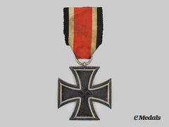 Germany, Wehrmacht. A 1939 Iron Cross II Class, by Klein & Quenzer