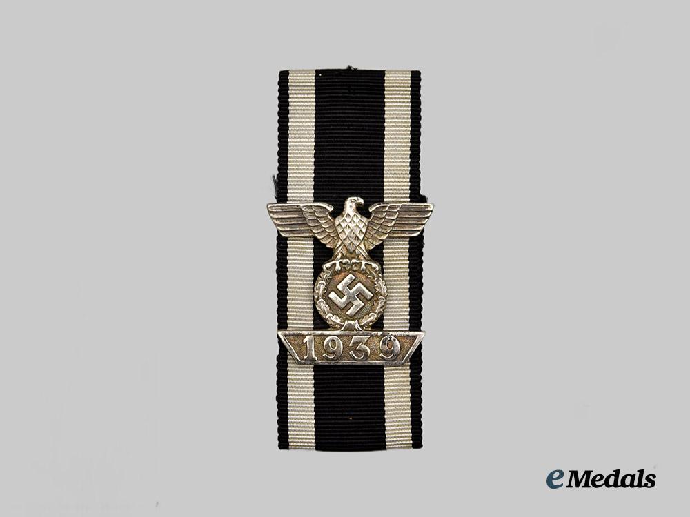 germany,_wehrmacht._a1939_clasp_to_the_iron_cross_i_i_class,_type_i_i,_by_steinhauer&_lück___m_n_c7570