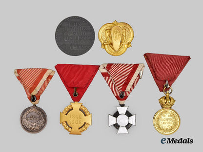 austria,_imperial._a_lot_of_six_medals,_awards,_and_decorations___m_n_c8010