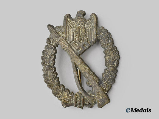 germany,_wehrmacht._an_infantry_assault_badge,_silver_grade,_unknown_maker_variant___m_n_c8102