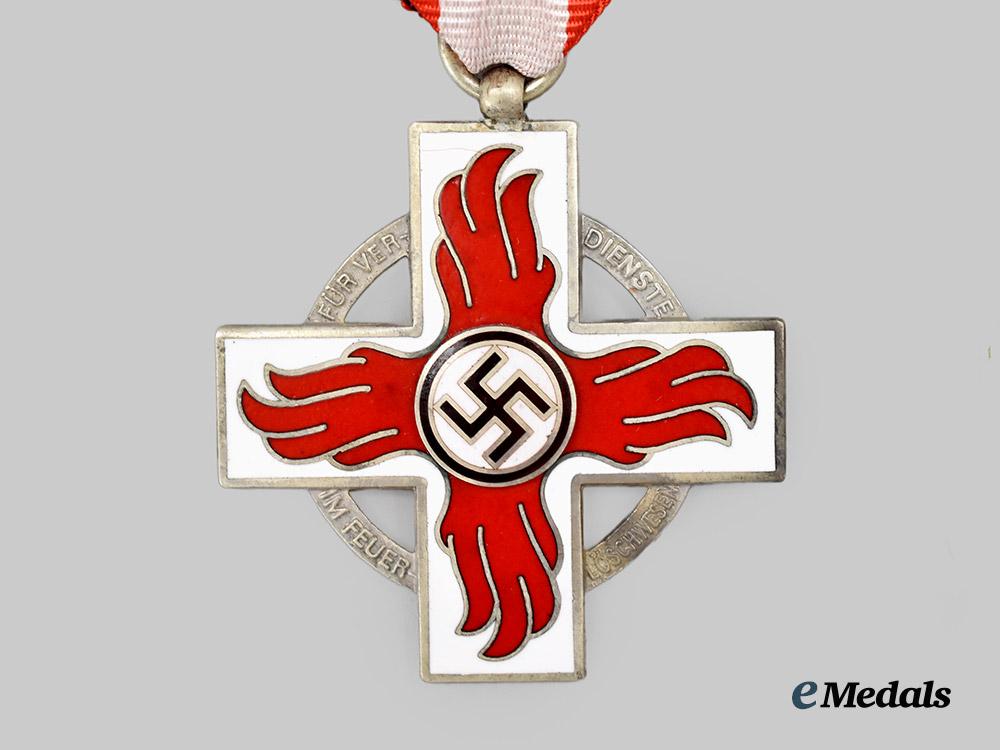 germany,_third_reich._a_mint_fire_brigade_honour_decoration,_i_i_class_with_issue_package,_by_l._christian_lauer___m_n_c8212