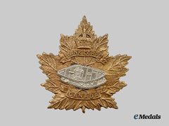 Canada, CEF. A Rare Canadian Tank Corps General Service Cap Badge