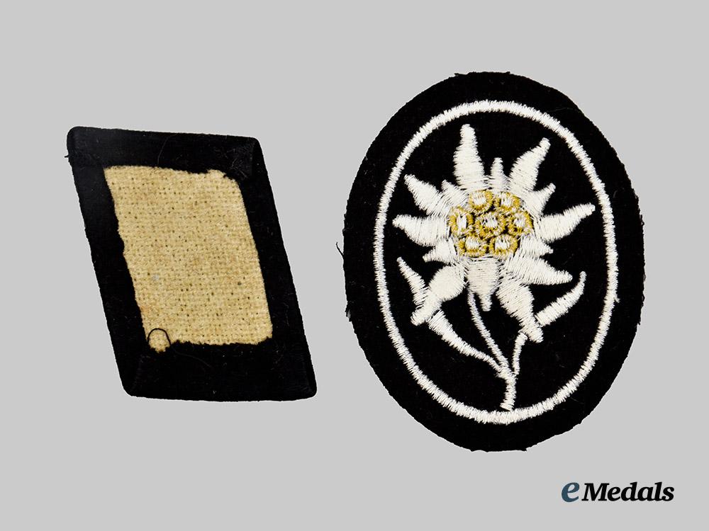 germany,_s_s._a_pair_of_waffen-_s_s_uniform_insignia___m_n_c8402