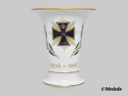 germany,_imperial._a_first_world_war_patriotic_vase,_by_meissen_porcelain___m_n_c8772-_recovered