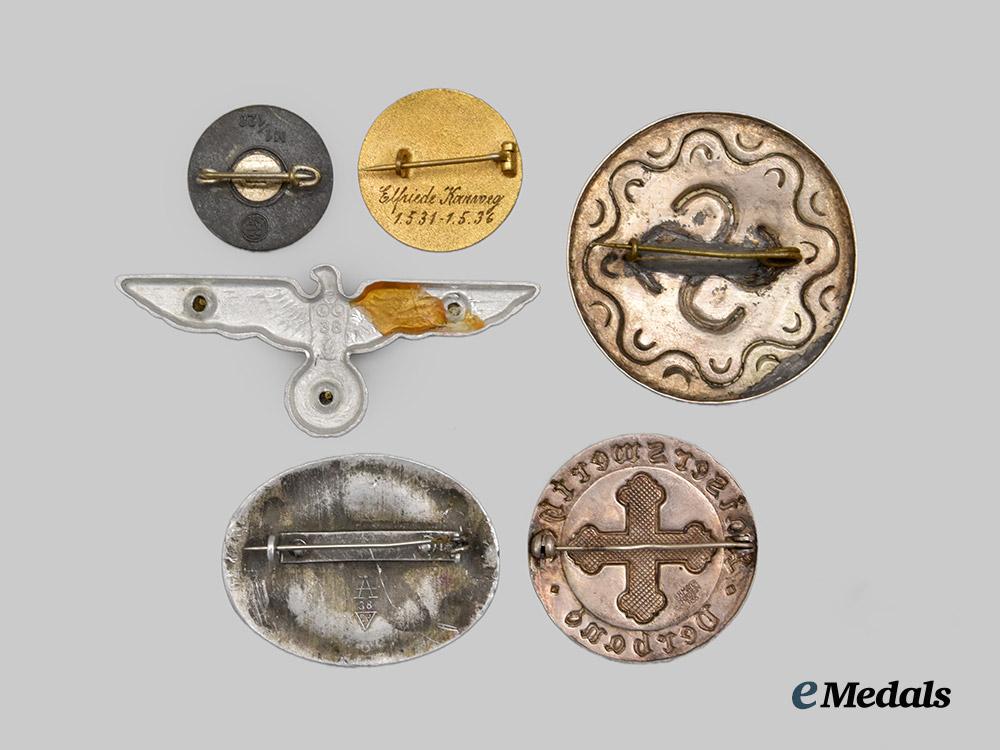 germany,_third_reich._a_mixed_lot_of_badges_and_insignia___m_n_c8891