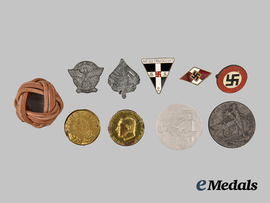 germany,_third_reich._a_mixed_lot_of_badges_and_insignia___m_n_c8901