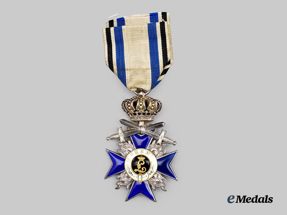 bavaria,_kingdom._an_order_of_military_merit,_i_v_class_cross_with_crown_and_swords,_c.1915___m_n_c9051