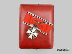 Germany, Third Reich. An Order of the German Eagle, III Class Cross with Case, by Gebrüder Godet