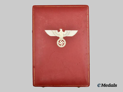 germany,_third_reich._a_rare_order_of_the_german_eagle,_grand_cross_with_swords_set_with_case,_by_gebrüder_godet___m_n_c9394