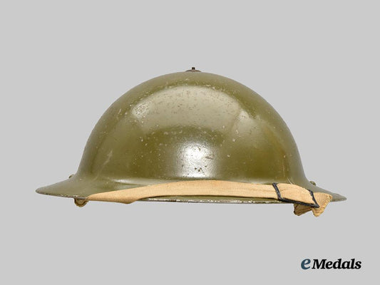 canada,_dominion._a_mark_i_i_brodie_steel_helmet,_type_i_i,_by_the_canadian_motor_lamp_co.,_c.1942___m_n_c9428