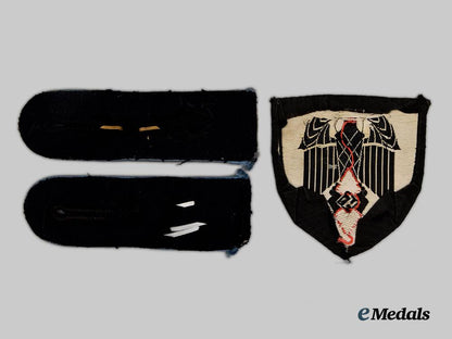 germany,_third._a_mixed_lot_of_insignia___m_n_c9634