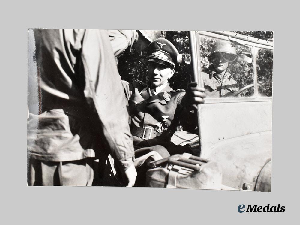 germany,_wehrmacht._a_lot_of_imperial_war_museum_press_photos_featuring_notable_commanders___m_n_c9671