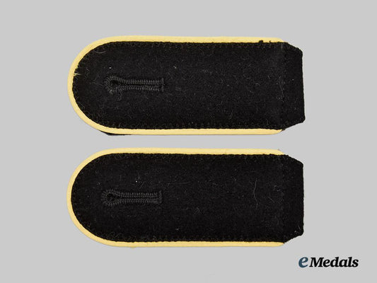 germany,_s_s._a_mint_set_of_waffen-_s_s_signals/_correspondents_enlisted_personnel_shoulder_straps___m_n_c9755