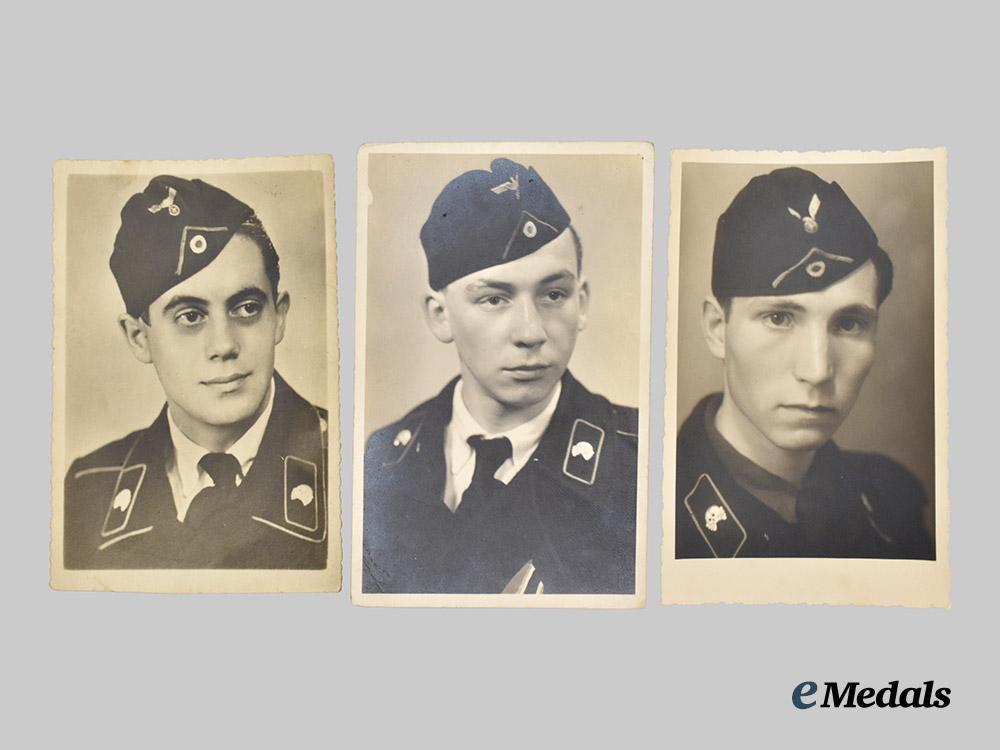 germany,_heer._a_lot_of_studio_portraits_of_panzer_and_assault_gun_personnel___m_n_c9764