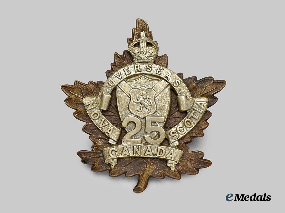 canada,_c_e_f._a25th_infantry_battalion"_victoria_rifles"_officer's_cap_badge___m_n_c9910