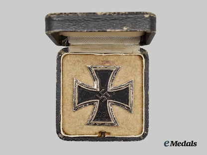 germany,_wehrmacht._a1939_iron_cross_i_class,_with_case,_by_c._f._zimmermann___m_n_c9930