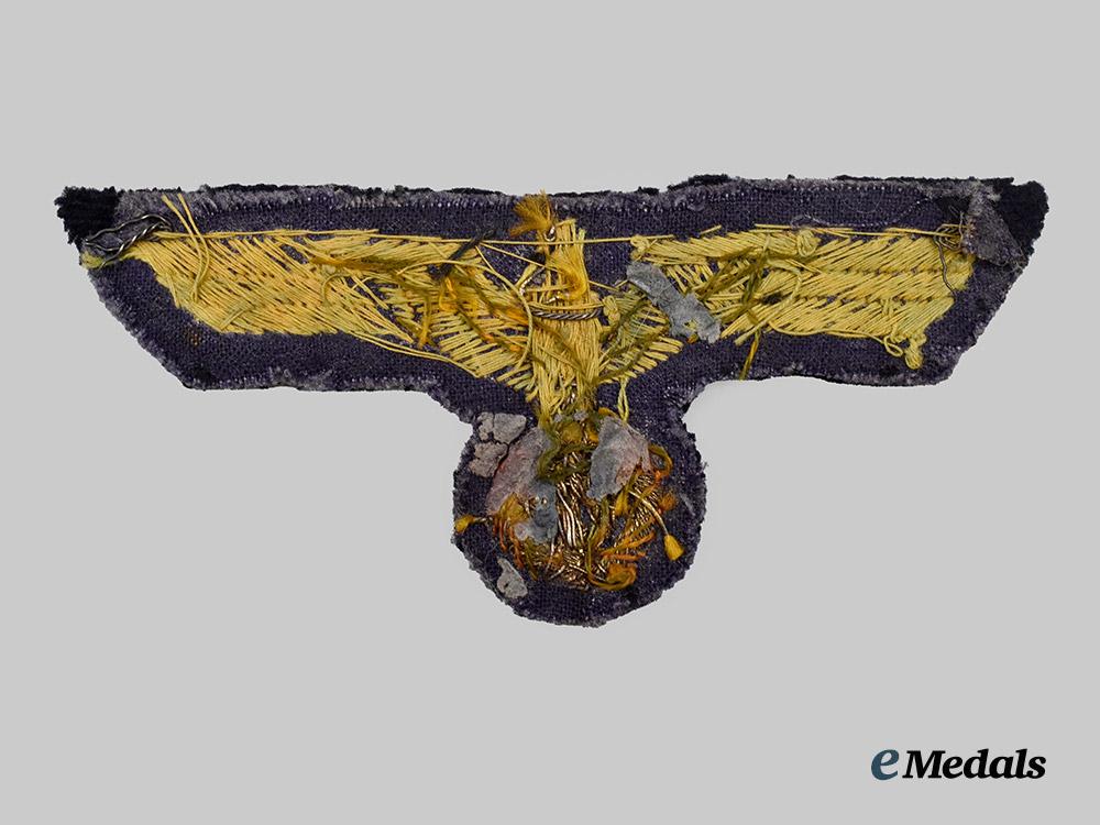 germany,_kriegsmarine._an_officer’s_breast_eagle___m_n_c9981