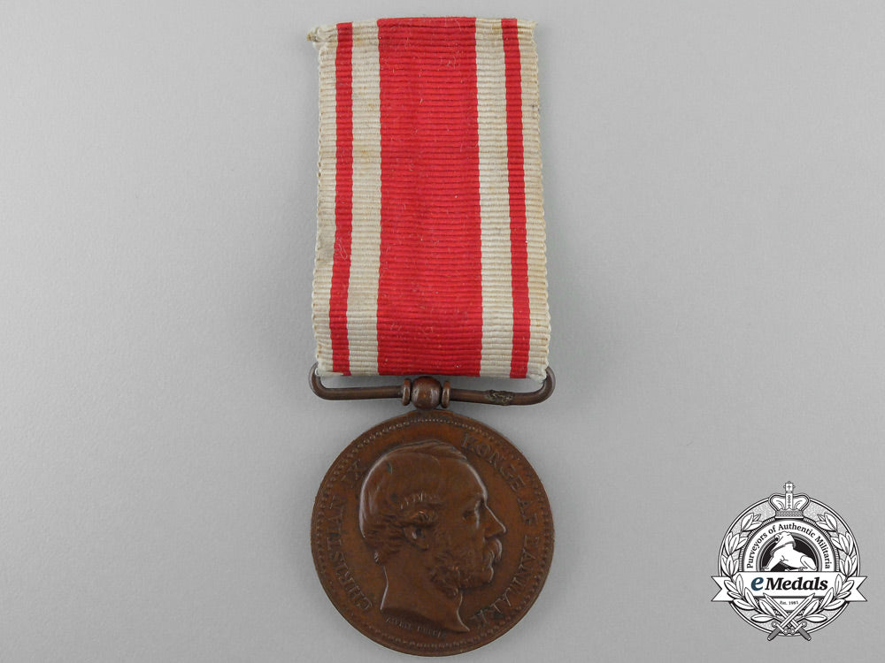 two_danish_medals&_decorations_a_0740