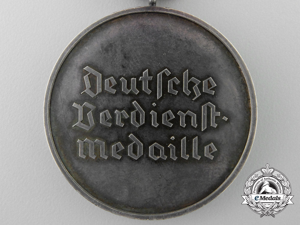 germany._an_order_of_the_german_eagle;_merit_medal_in_silver_a_0981