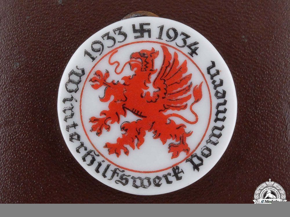 a1934_pomerania_day_badge_with_case_a_1934_pomerania_55b121c54cd6d