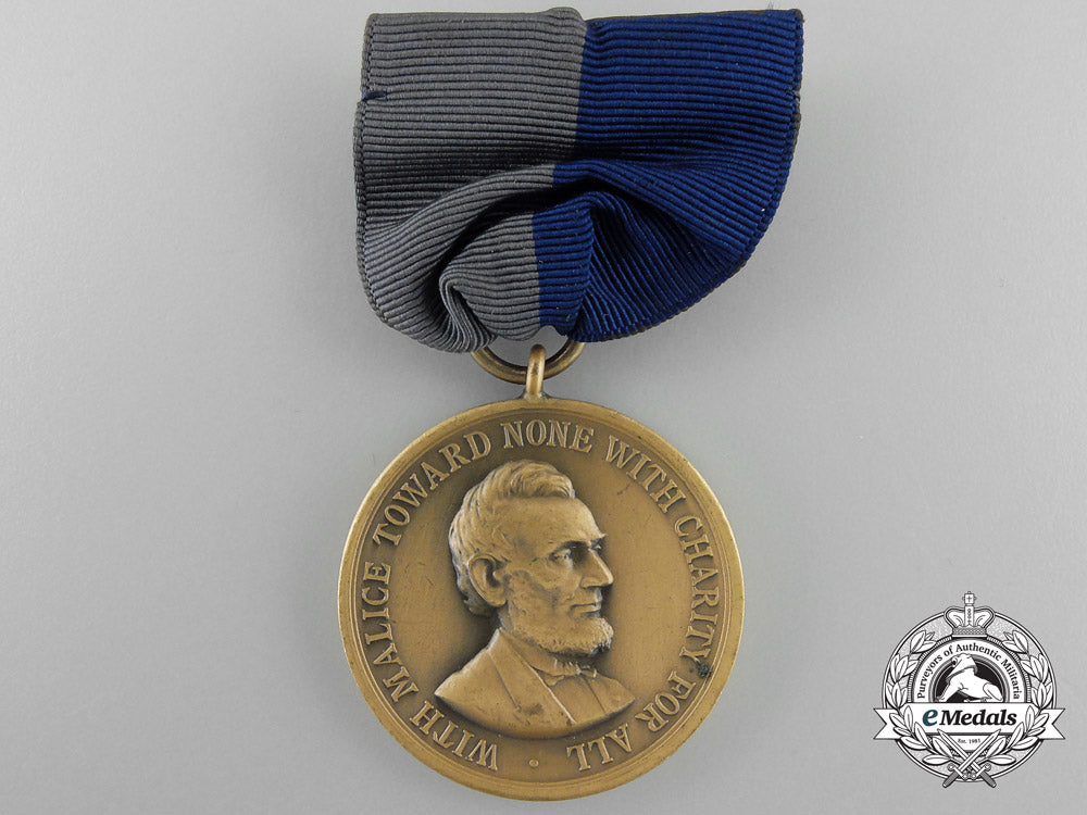 an_american_army_civil_war_campaign_medal1861-1865_with_box_of_issue_a_4277_1