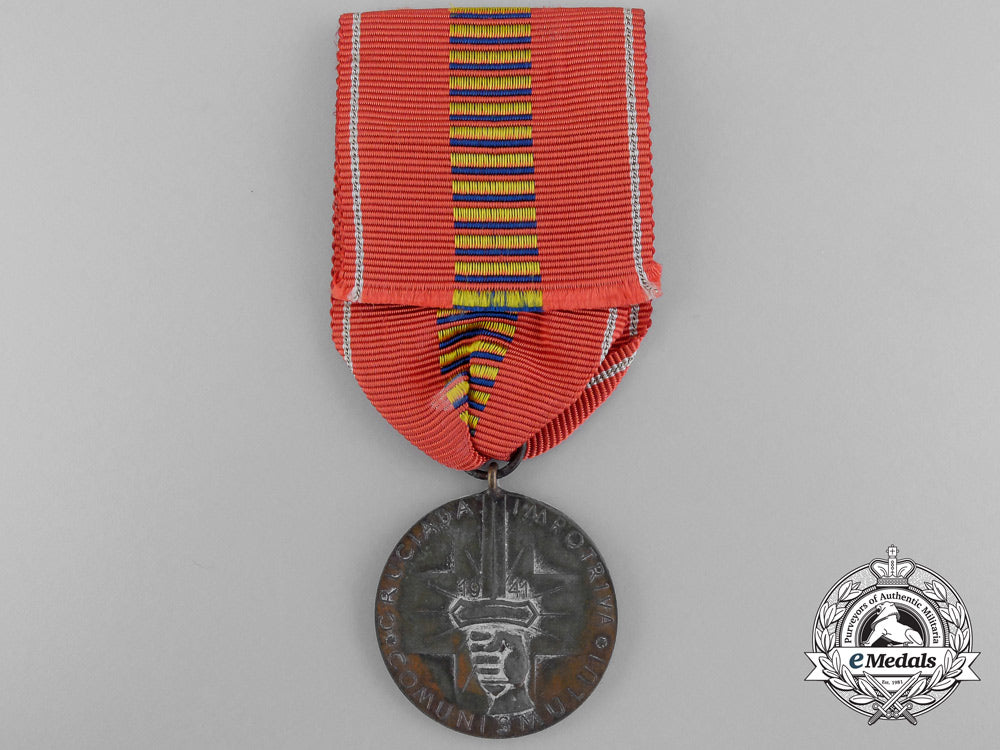 a_romanian_anti-_communist_medal_with_stalingrad_clasp_a_5568
