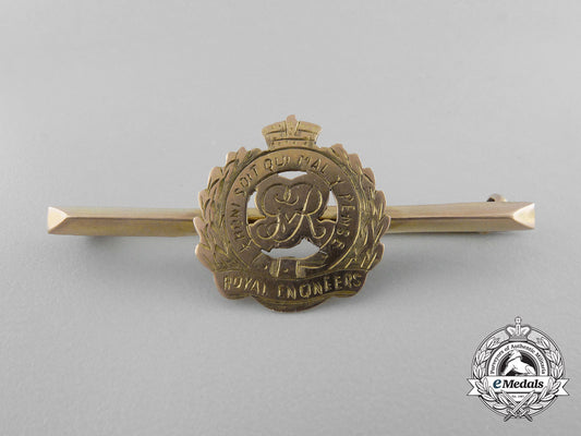 a_second_war_royal_engineers_pin_in_gold_a_6000