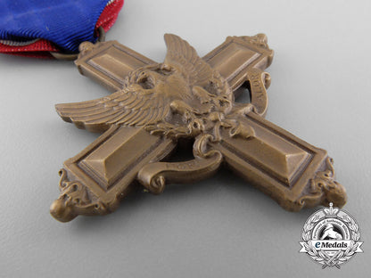 an_american_second_war_issued_army_distinguished_service_cross_a_6334