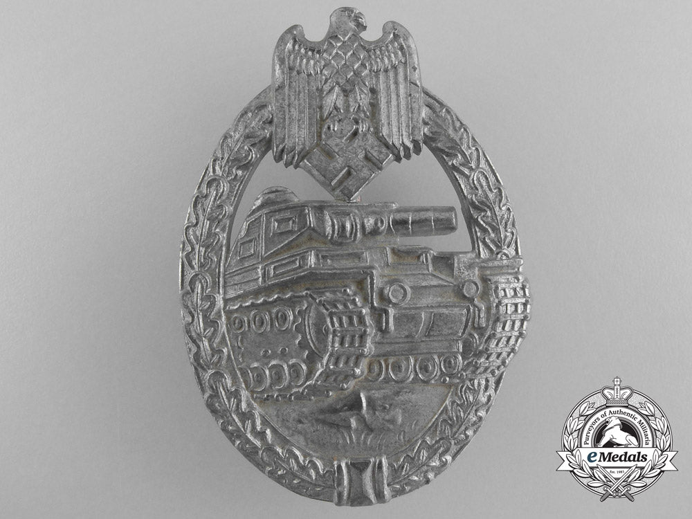 a_silver_grade_tank_badge_a_6531