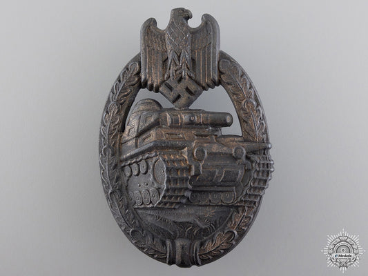 a_bronze_grade_tank_badge_a_bronze_grade_t_549326d99eed9