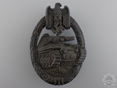 A Bronze Grade Tank Assault Badge