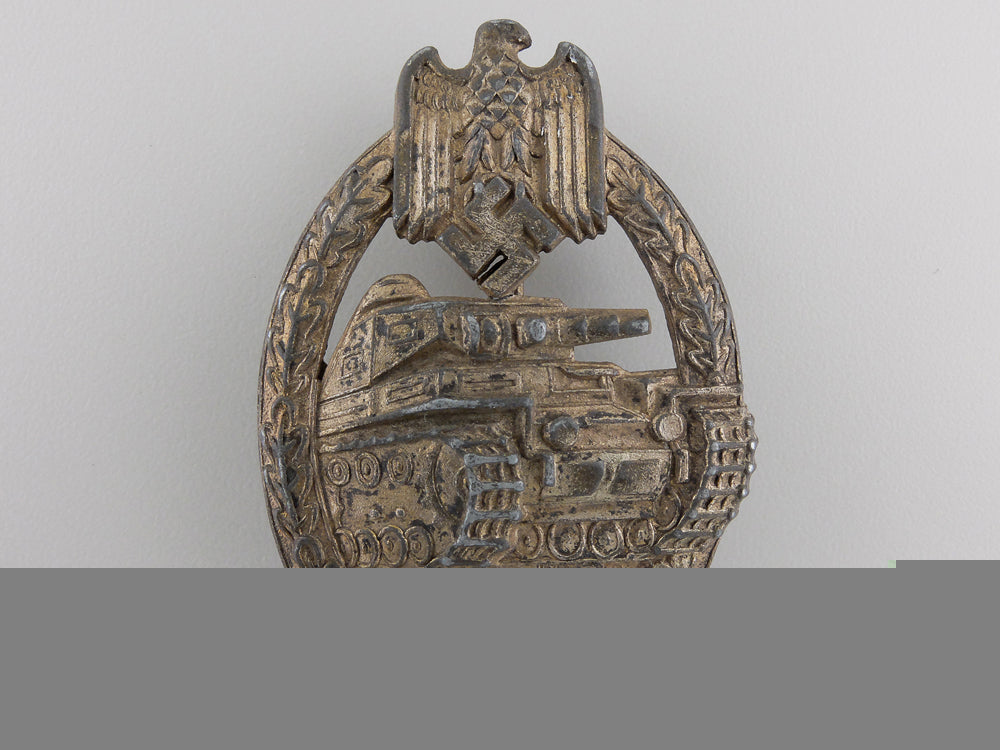 a_bronze_grade_tank_assault_badge_a_bronze_grade_t_55638ba45eea9