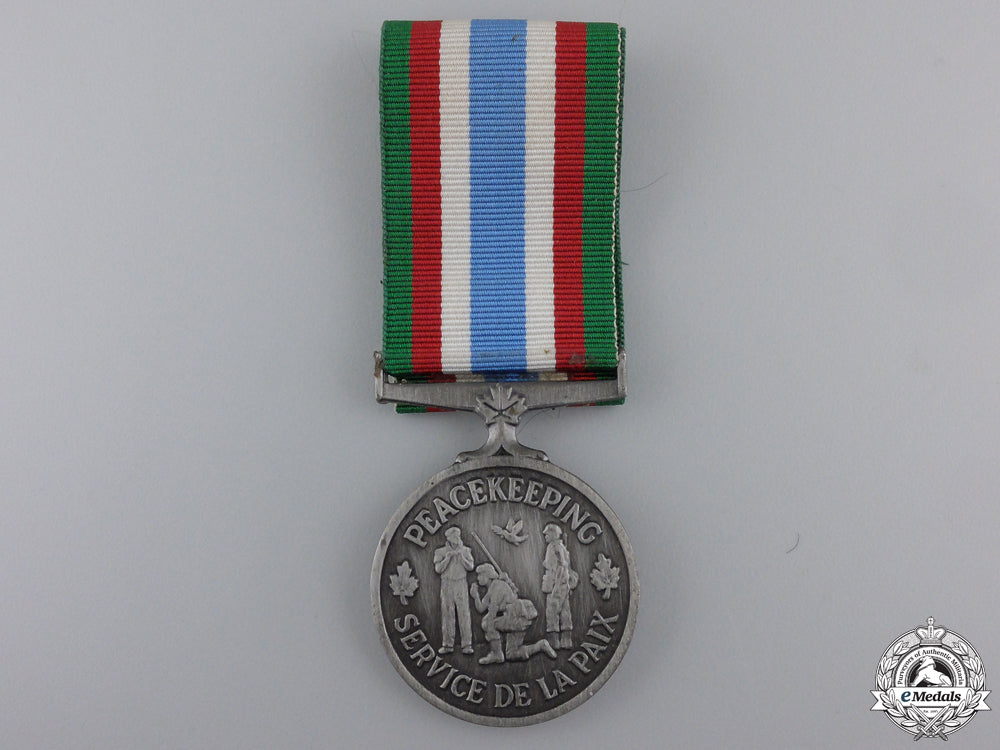 a_canadian_peacekeeping_service_medal_a_canadian_peace_553516ec40cf8