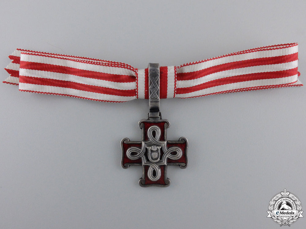 a_croatian_order_of_merit;_third_class_lady’s_cross_a_croatian_order_55281c914f950