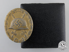 A Gold Grade Wound Badge By Eugen Schmidthäussler