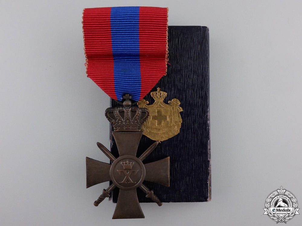 a_greek_war_cross1940;3_rd_class_with_box_a_greek_war_cros_552d35f7c7296