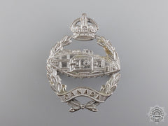 A Rare Canadian Armoured Corps Officer's Cap Badge

Consignment 14