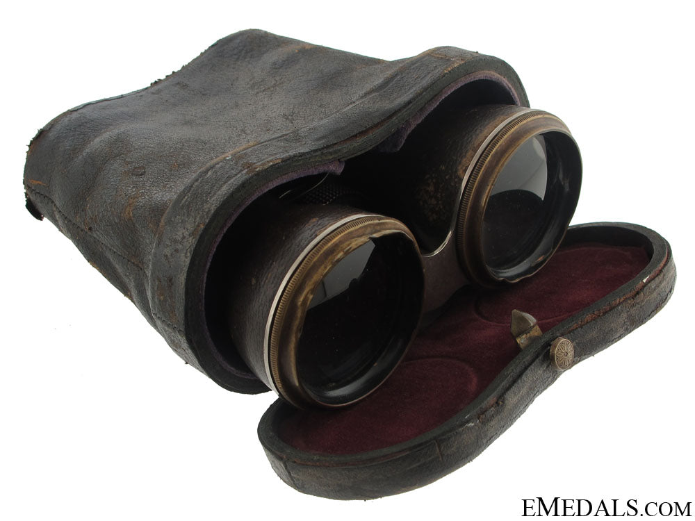 a_set_of_wwi_field_binoculars_a_set_of_wwi_fie_50a3c997298ce