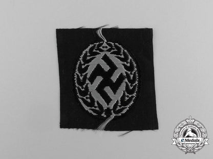 a_mint_and_unissued_schuma_nco’s_m43_cap_insignia_aa_3189