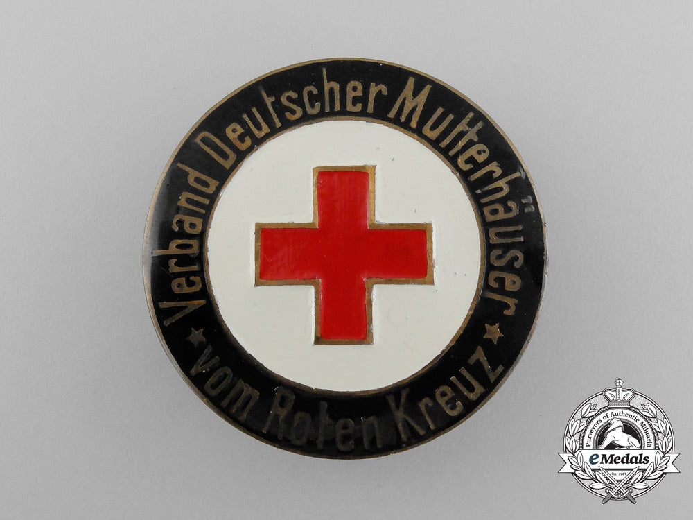 a_second_war(_drk)_german_red_cross_sisterhood_badge_aa_3322