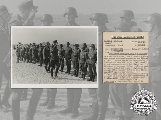 an_official_press_photo_of_knight’s_cross_recipient_lieutenant_arthur_jahnke_aa_8537